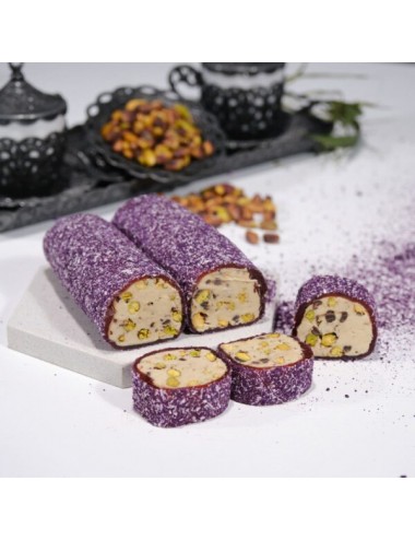 Böğürtlenli Fıstıklı Kremalı Sarma Lokum