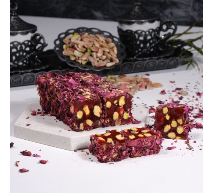 Gül Yapraklı Narlı Fıstıklı Fitil Lokum